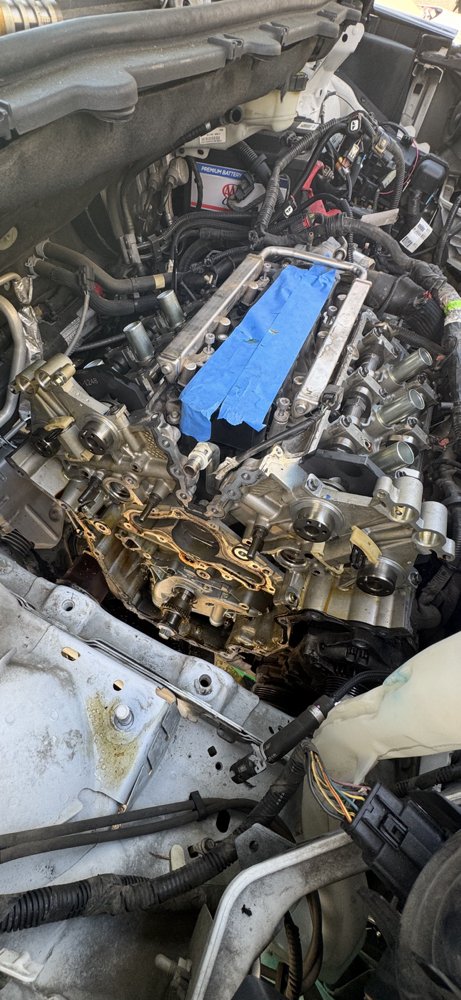 2016 Ford Edge -- complete timing chain kit and water pump replacement.